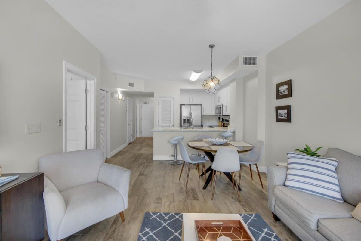 Brightly Furnished Beachfront Condominium By Brightwild Panama City Beach Ngoại thất bức ảnh